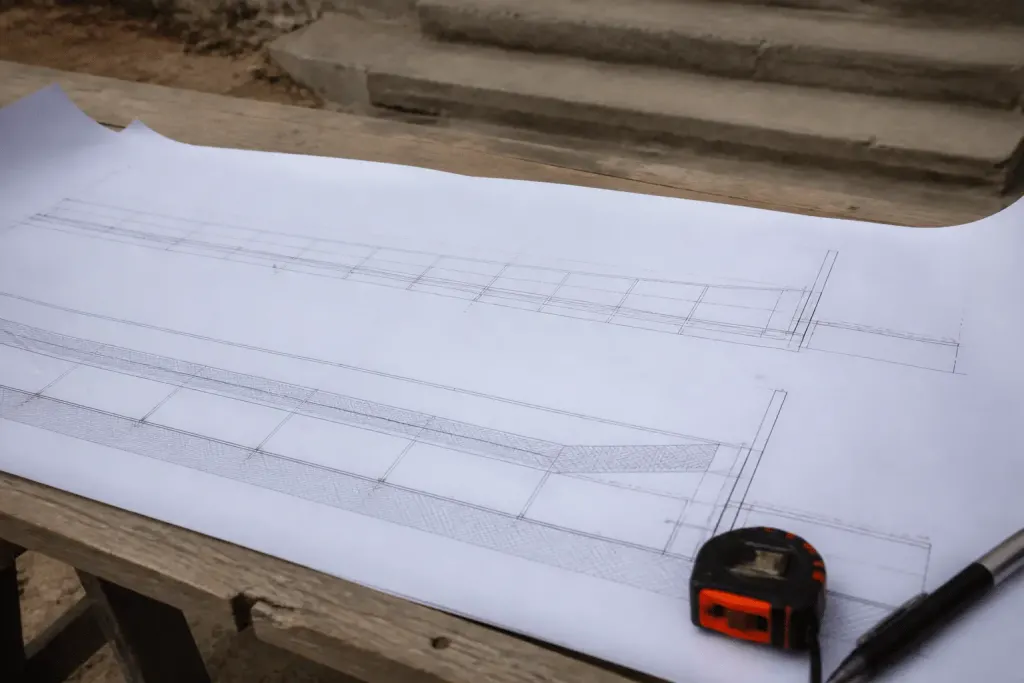 Plan technique avec mesures et tracé rampe d'accès